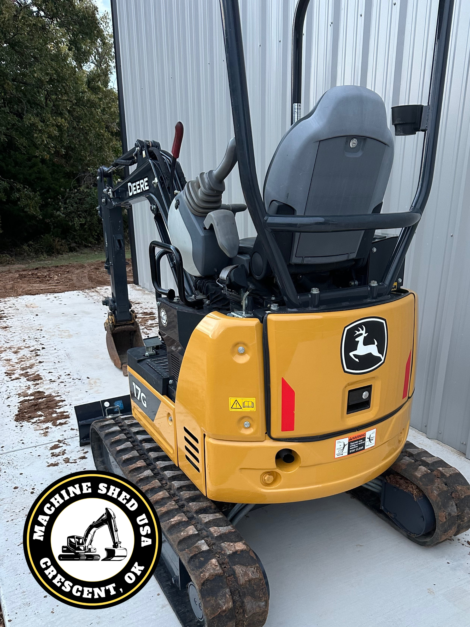 SOLD-2021 John Deere 17G