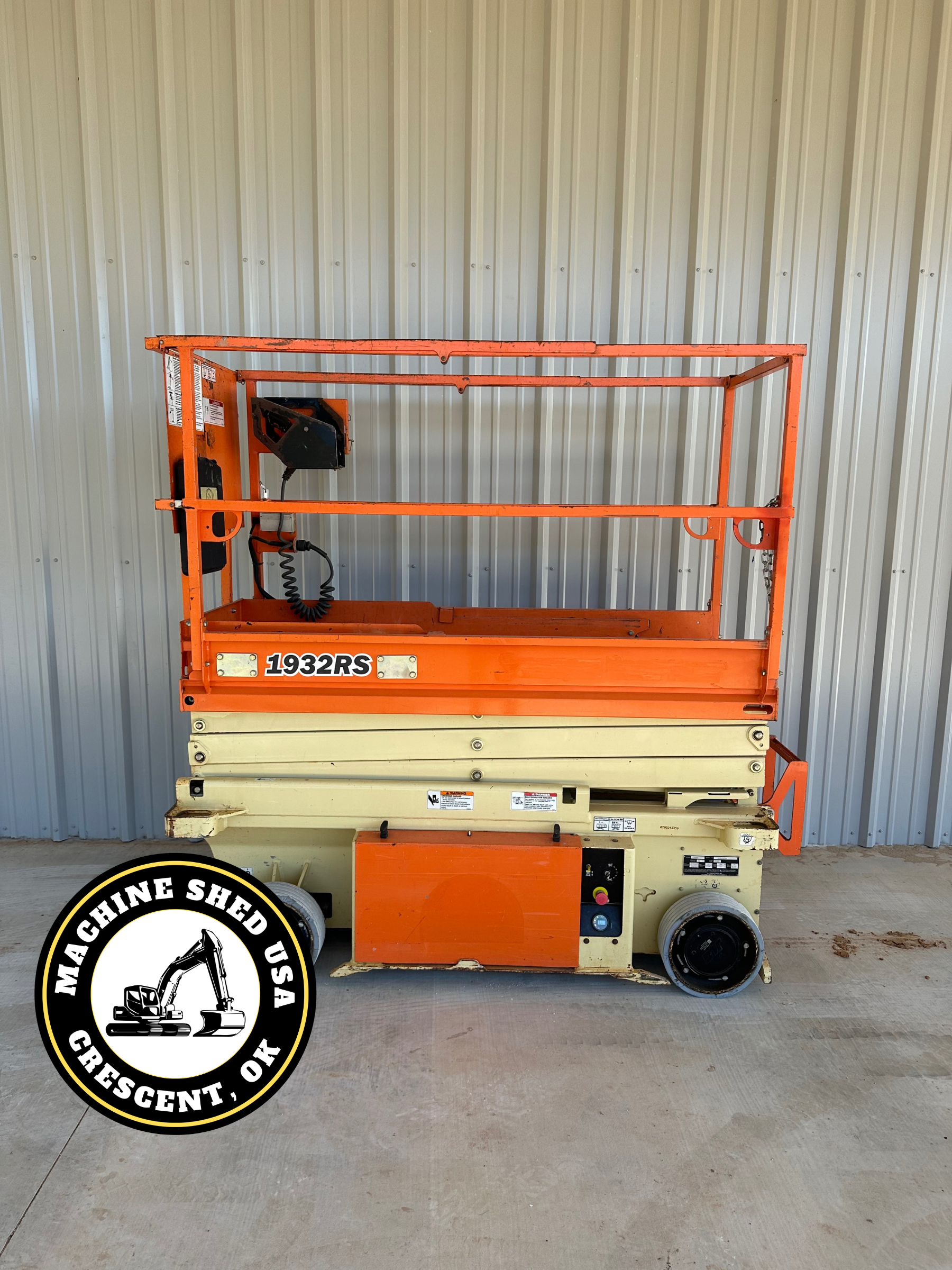 SOLD-2015 JLG 1932 RS Scissor Lift