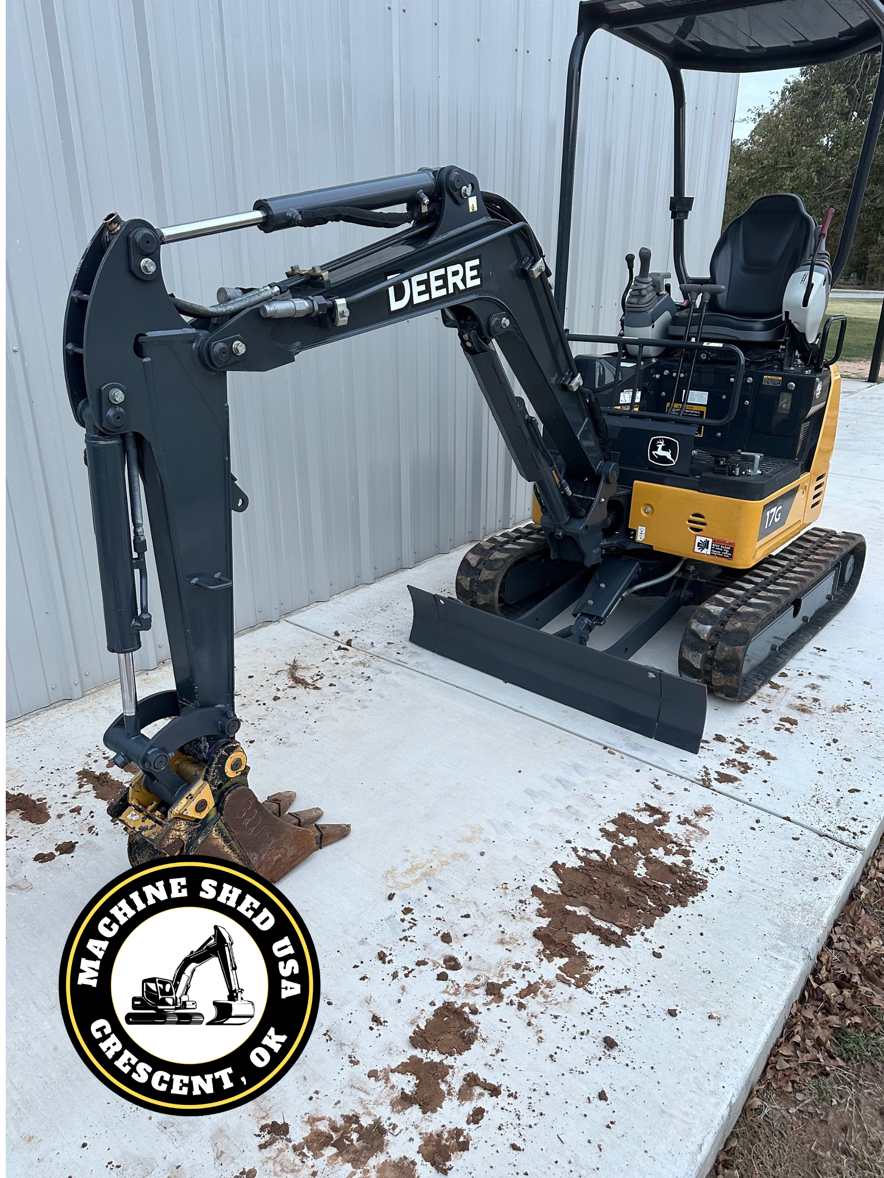 SOLD-2021 John Deere 17G