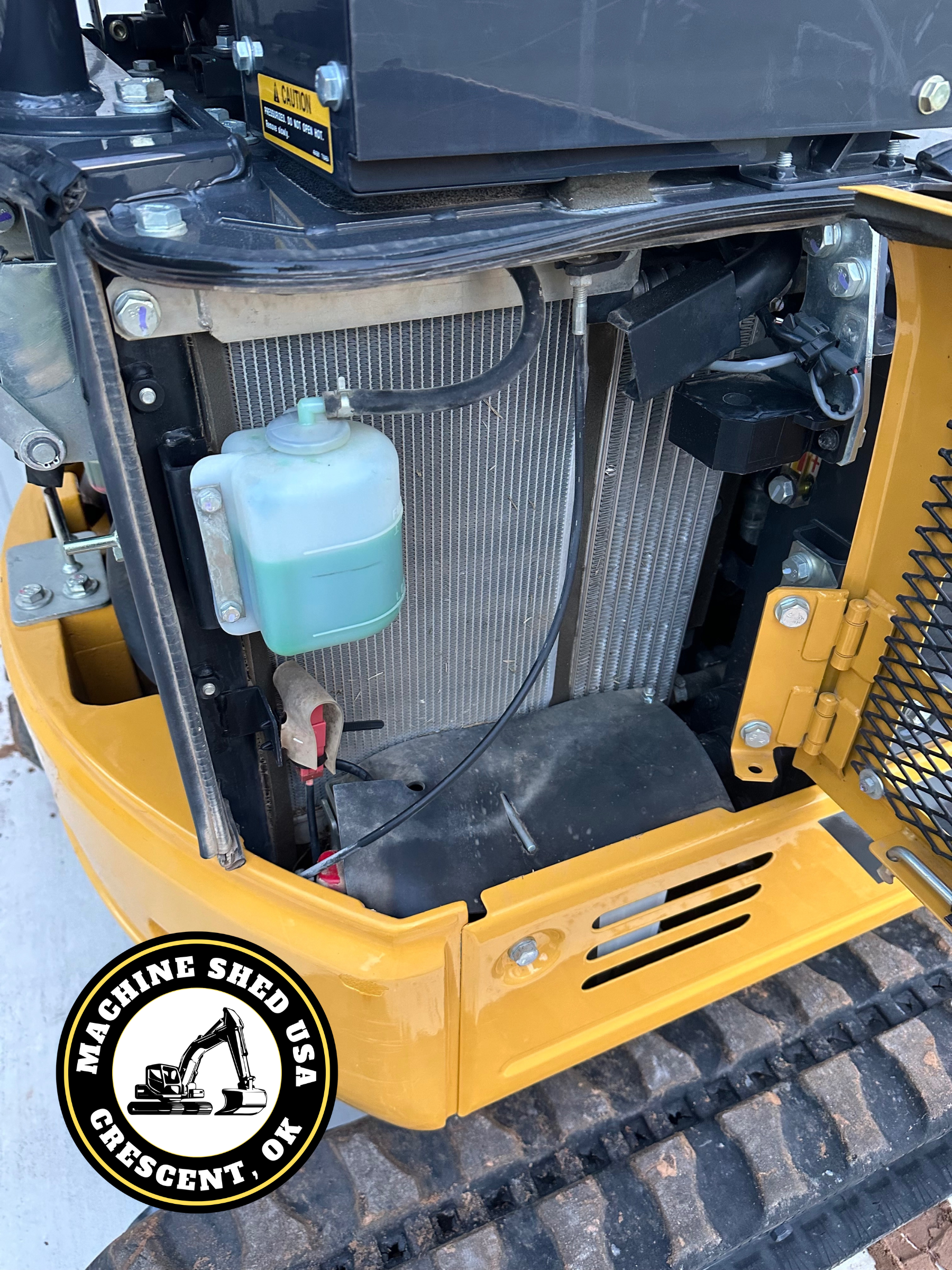 SOLD-2021 John Deere 17G