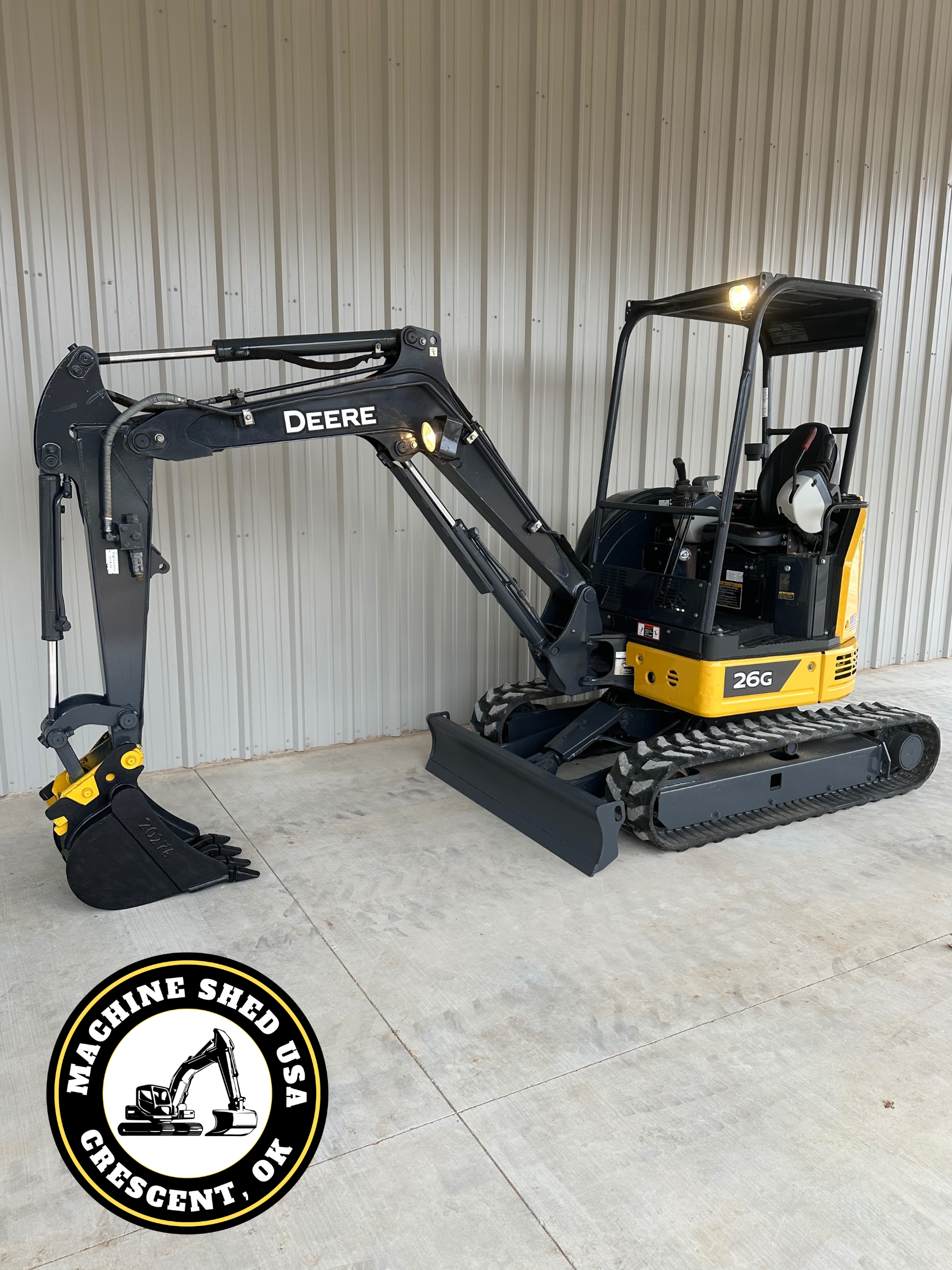 SOLD-2021 John Deere 26G