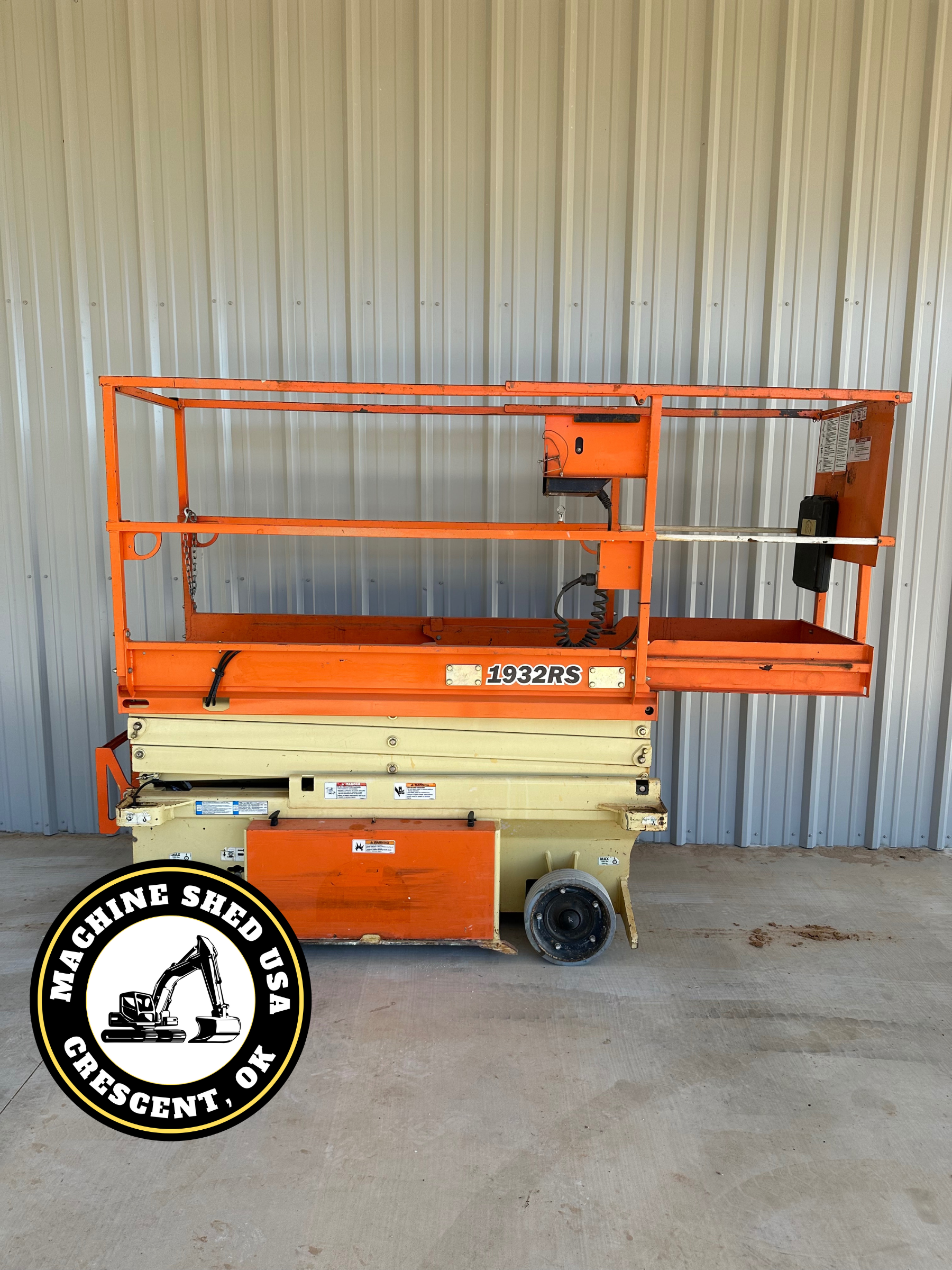 SOLD-2015 JLG 1932 RS Scissor Lift
