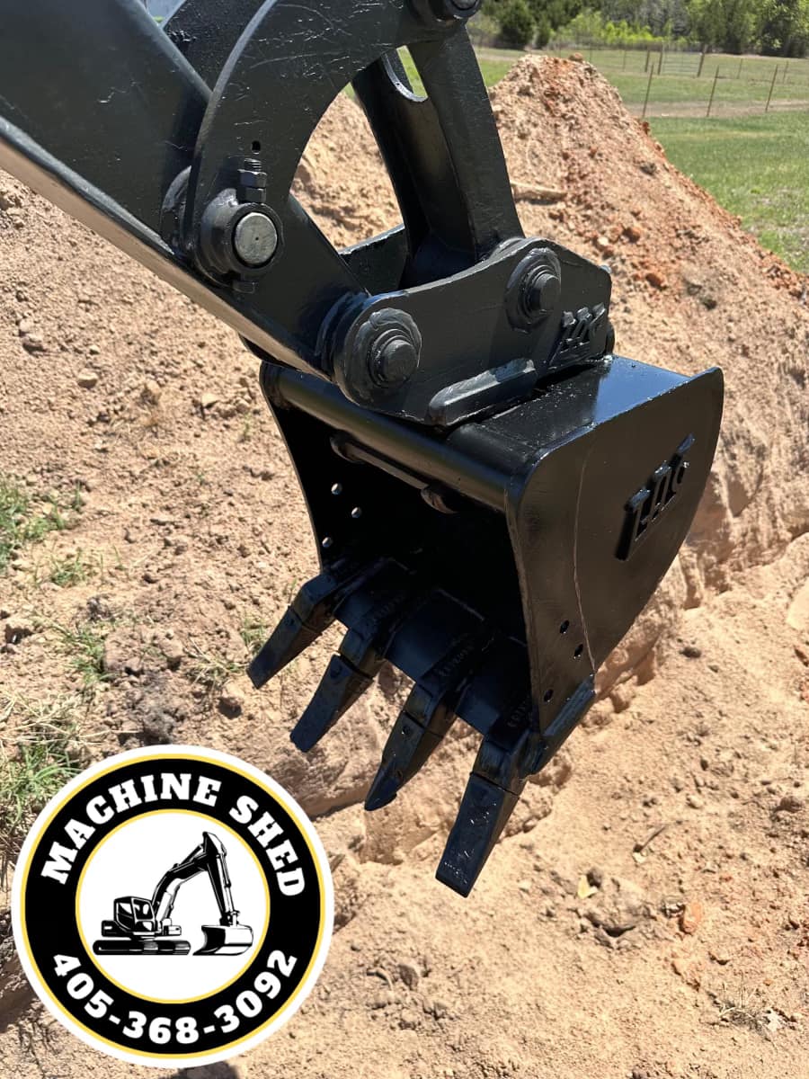 SOLD-Bobcat E26 mini excavator