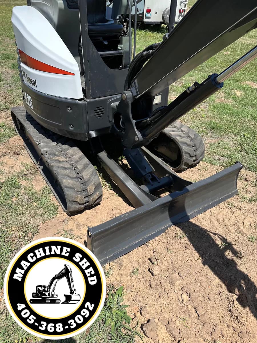 SOLD-Bobcat E26 mini excavator