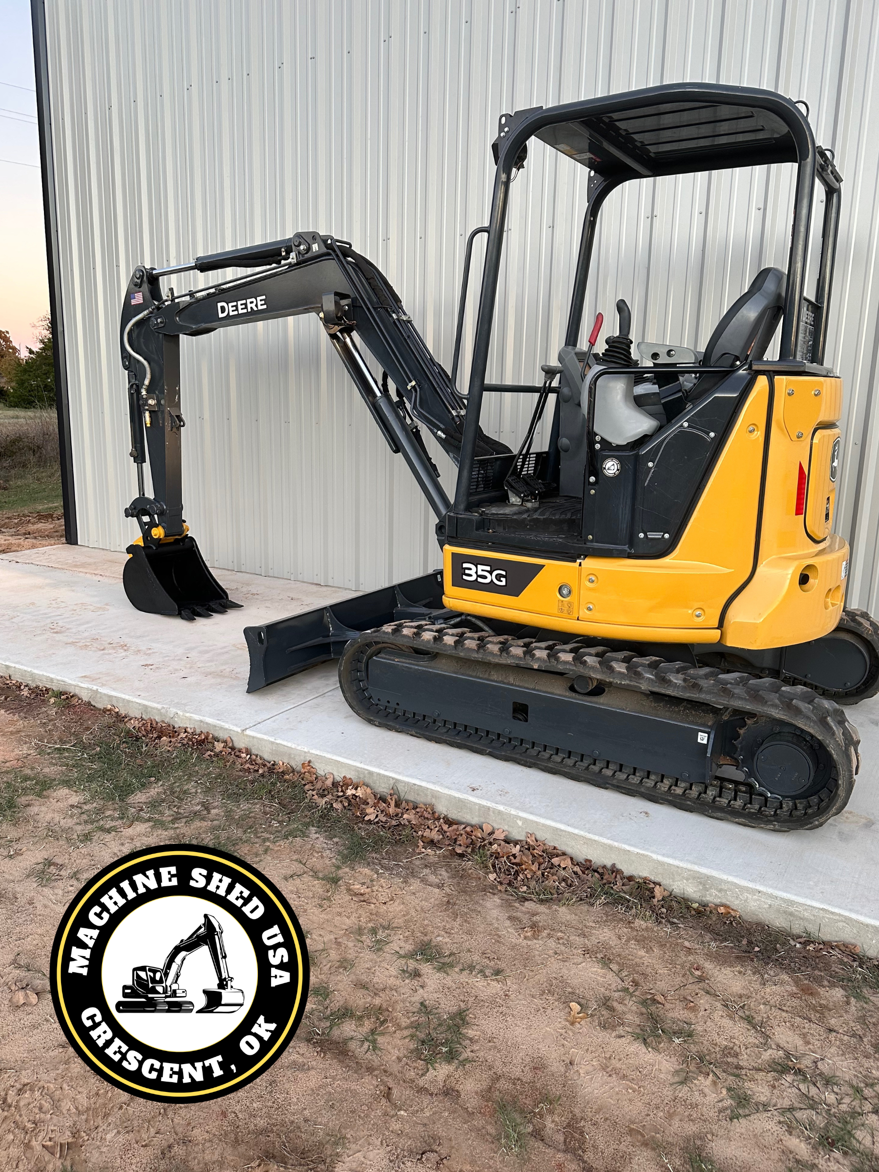SOLD-2021 John Deere 35G
