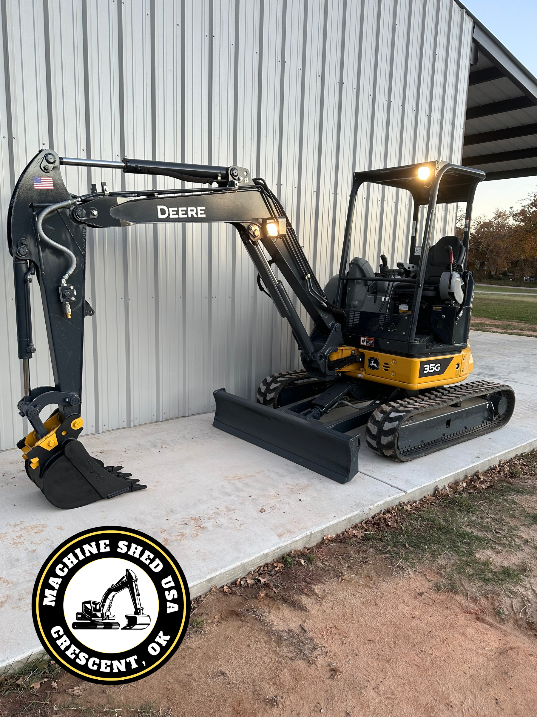 SOLD-2021 John Deere 35G