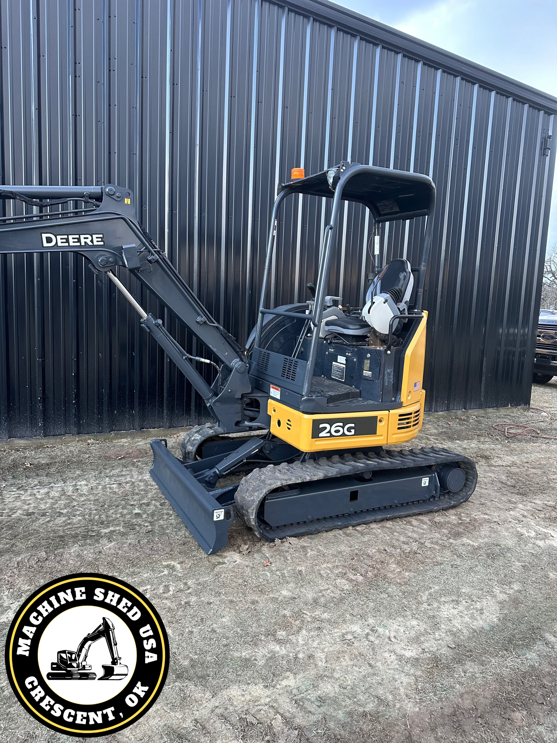SOLD-2017 John Deere 26G