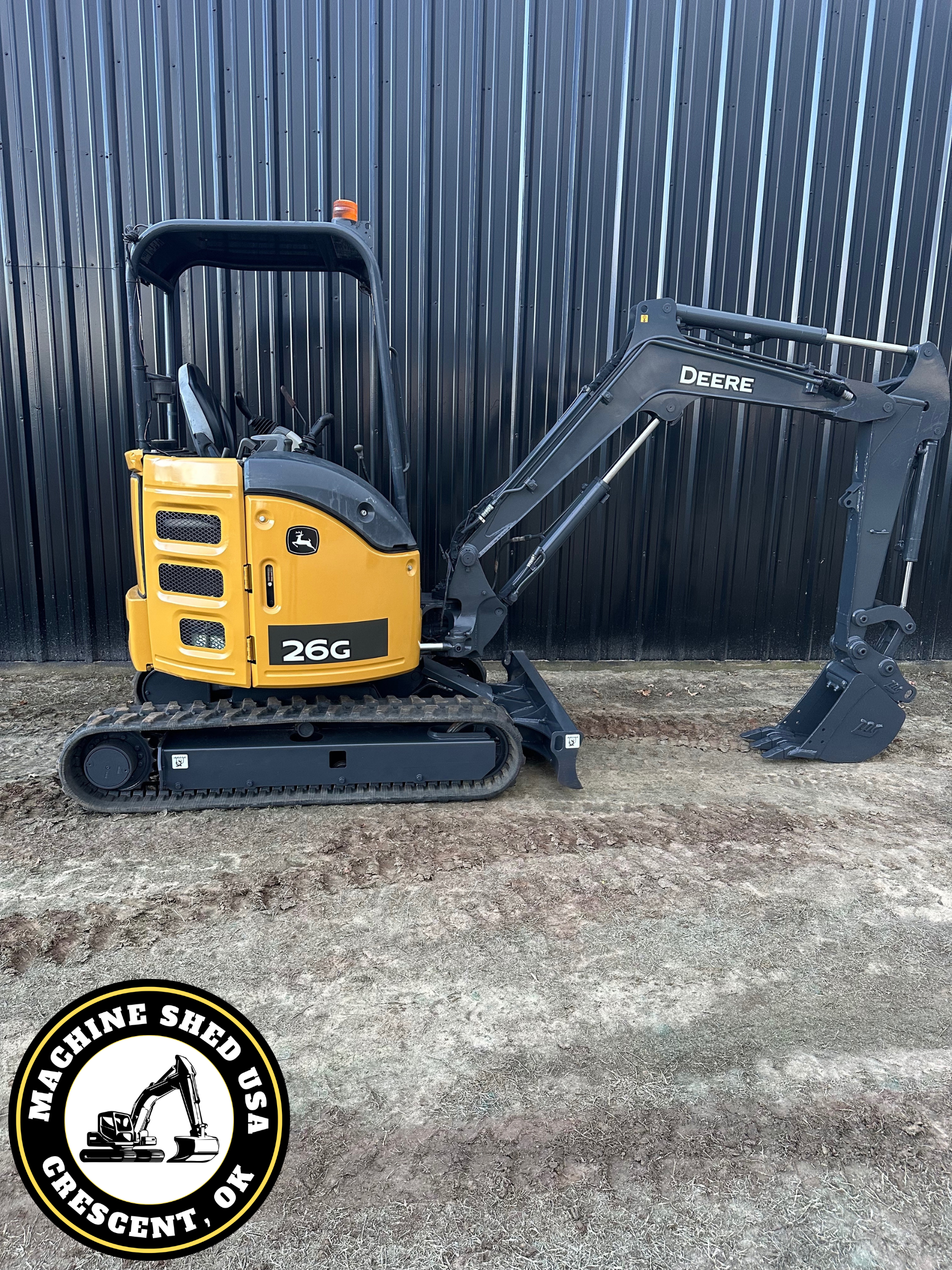 SOLD-2017 John Deere 26G