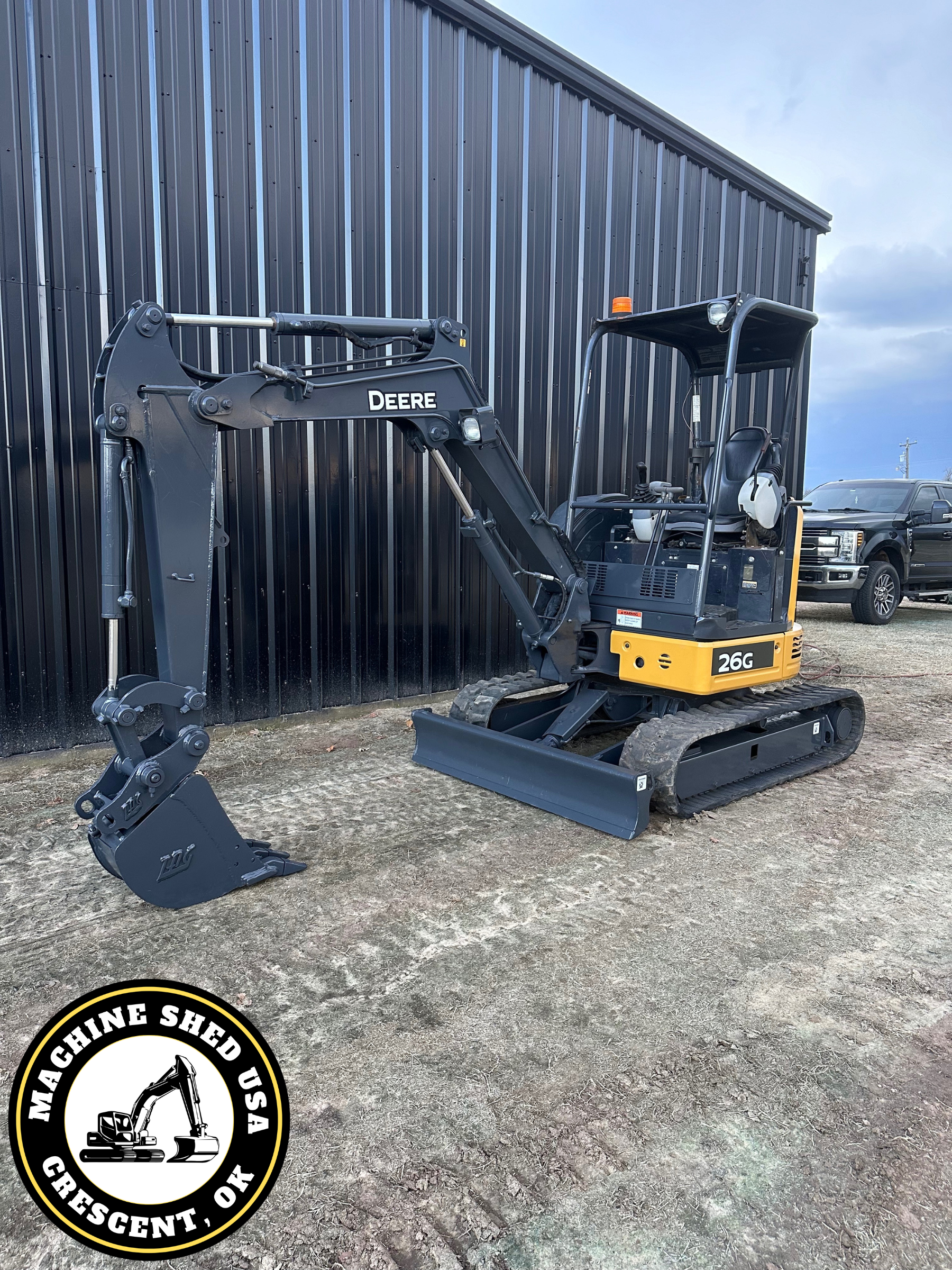 SOLD-2017 John Deere 26G